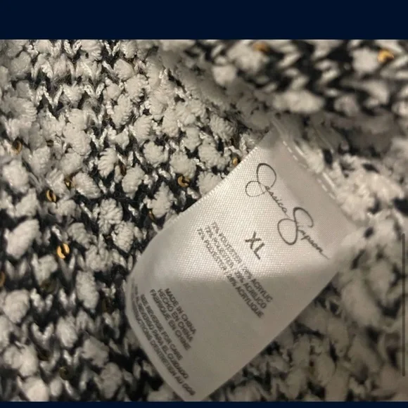 Girls Black and White Sweater - Picture 7 of 9